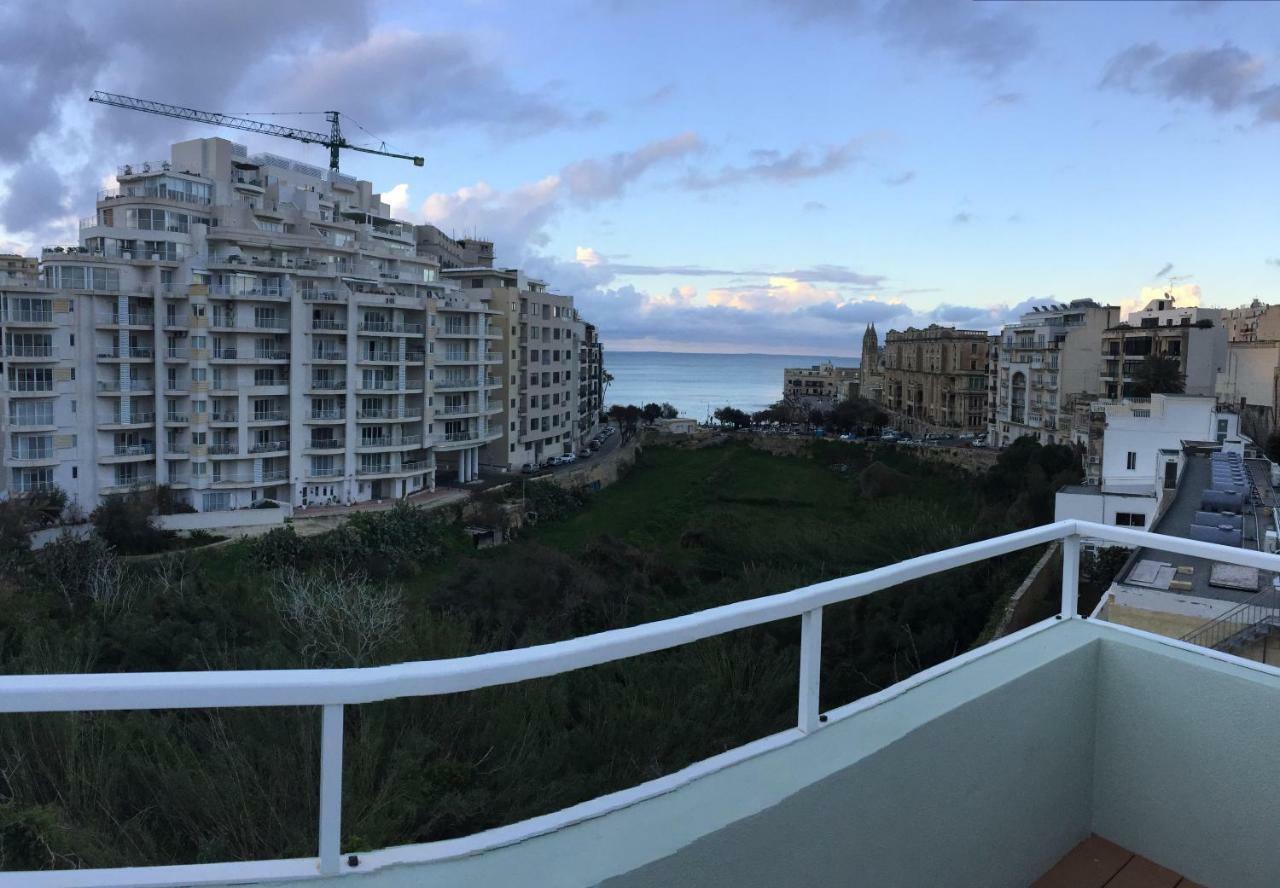 Balluta Bay Beach House With Seaviews Sliema Exteriér fotografie